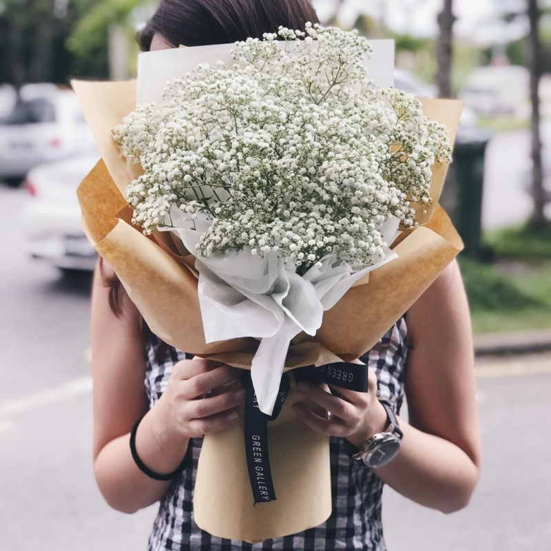 White Baby Breath Bouquet (Kuching Delivery Only)
