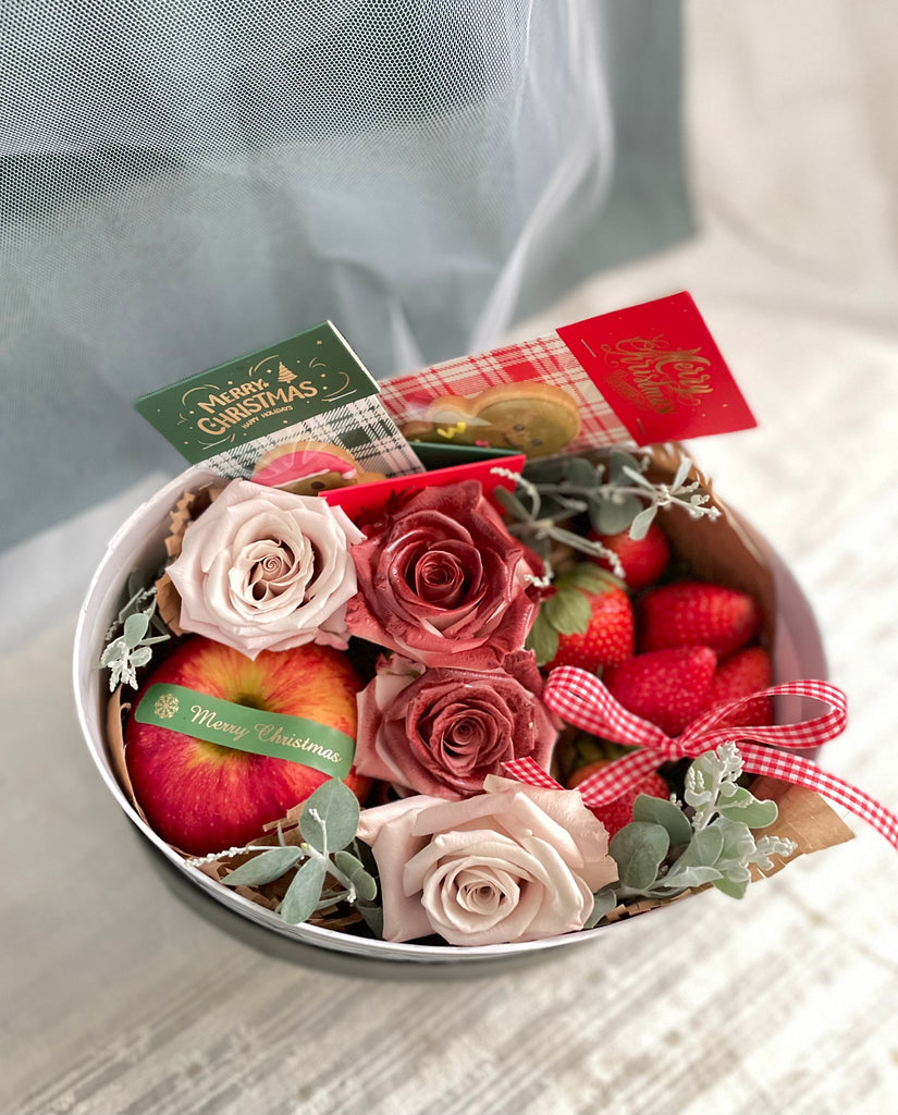 Christmas 2023 Fresh Fruits With Flower Gift Box (Kota Kinabalu Deliv