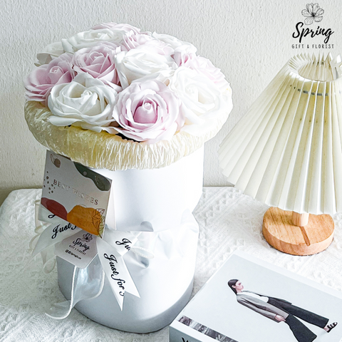 White-Pink Rose Artificial Soap Flower Bouquet (Klang Valley Delivery Only)