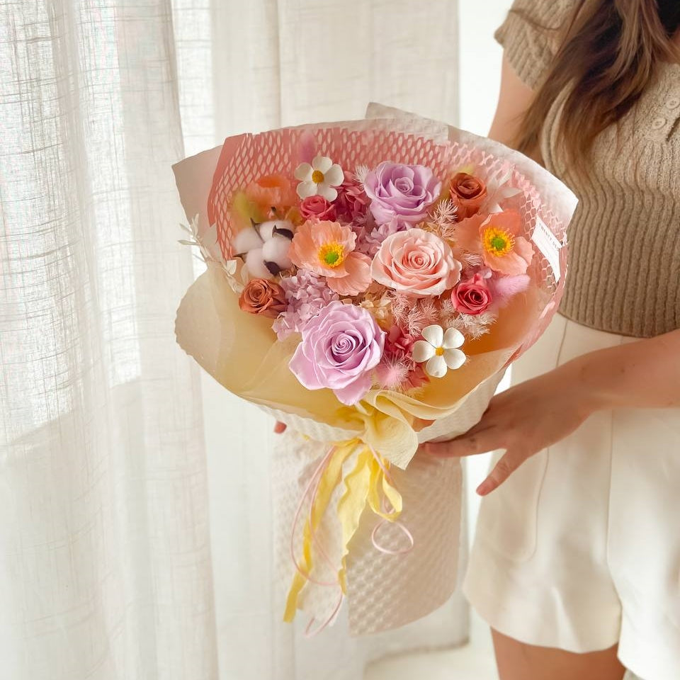 Mariah Preserved Flower Bouquet (Klang Valley Delivery) | Giftr ...