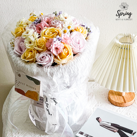 White-Pink Mix Rose Artificial Soap Flower Bouquet (Klang Valley Delivery Only)