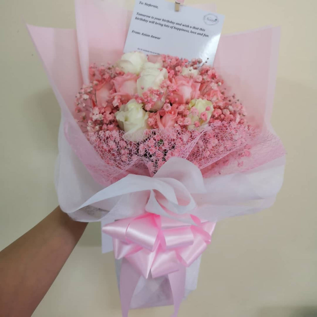 Valentine's Day 2020 Pink and White Roses Bouquet