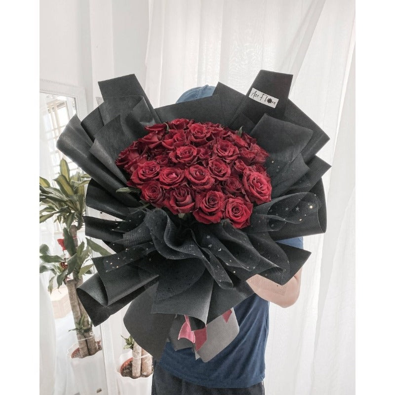33 Stalks Red Rose Bouquet (Klang Valley Delivery)
