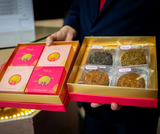 Crystal Crown Hotel Petaling Jaya Mid Autumn Mix Baked & Snow Skin Mooncake 2022 Set (Klang Valley Delivery)