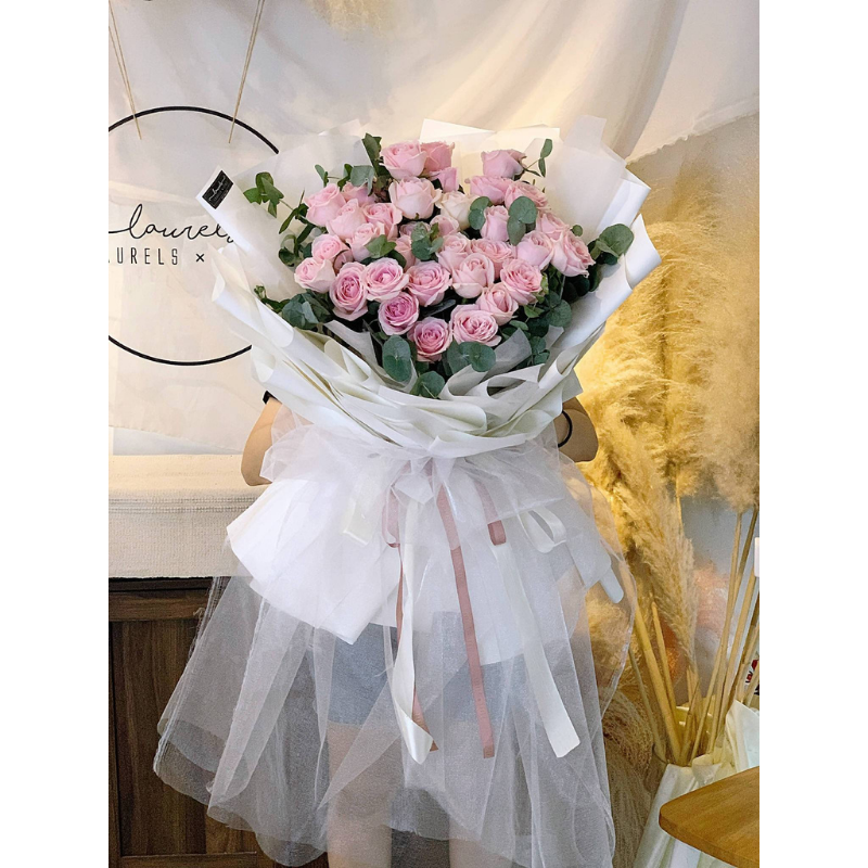 33 Rose Bouquet ( Johor Bahru Delivery) | Giftr - Malaysia's Leading ...