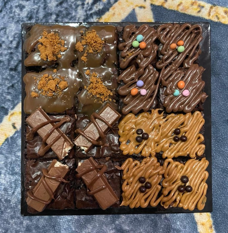 Fudgy Brownies with Assorted Drizzle (Kuantan Delivery)