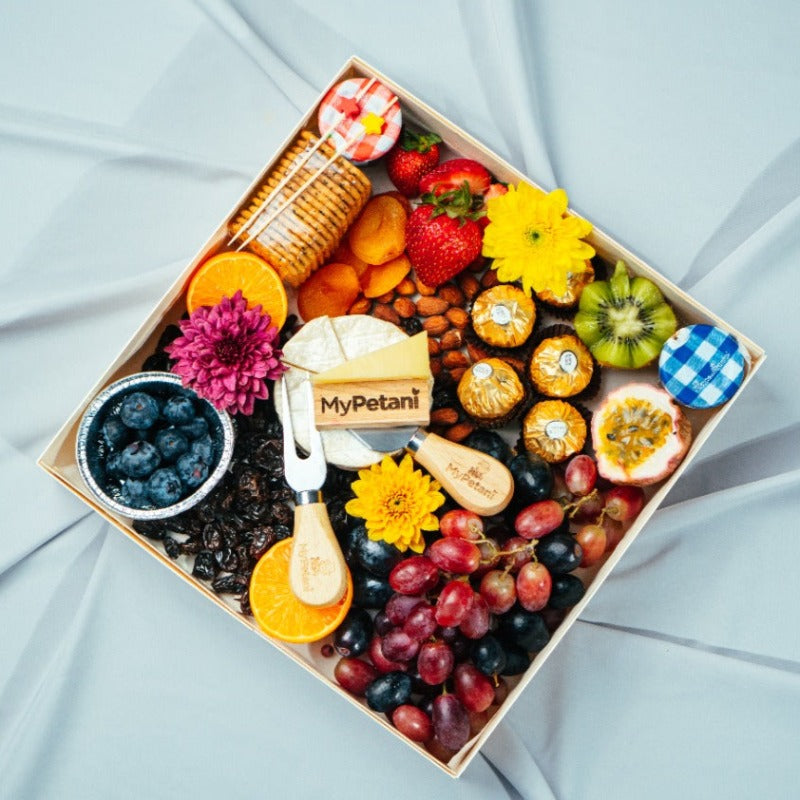 Gold Cheese Fruit Platter (OnDemand Delivery) Giftr Malaysia's