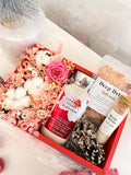 Holly Jolly Luxury Gift Set with Preserved Flower