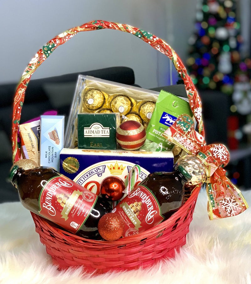 Merry Mix Basket | Giftr - Malaysia's Leading Online Gift Shop