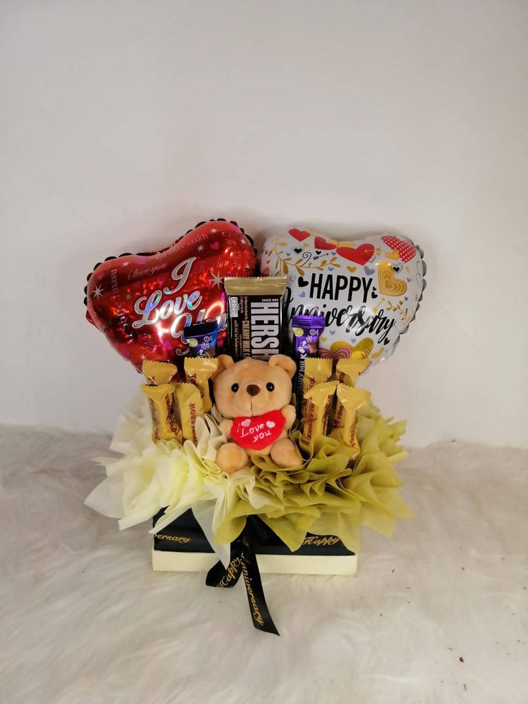 Anniversary & Love Mixed Chocolate Box