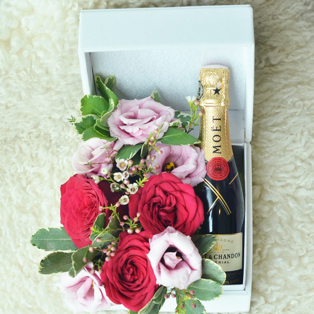 Moet Champagne Christmas Blooms