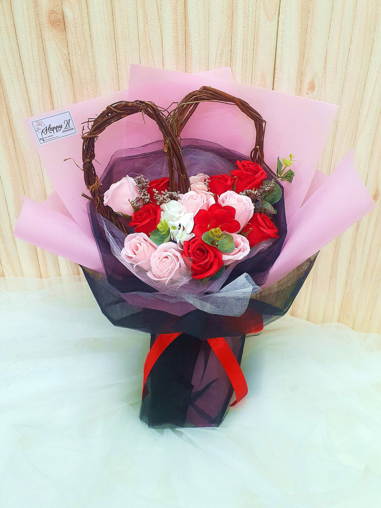 (Self Pick-up Only at Sg. Besi, KL on 14 Feb) Red & Pink Soap Rose With Love Decor (Valentine's Day 2020)