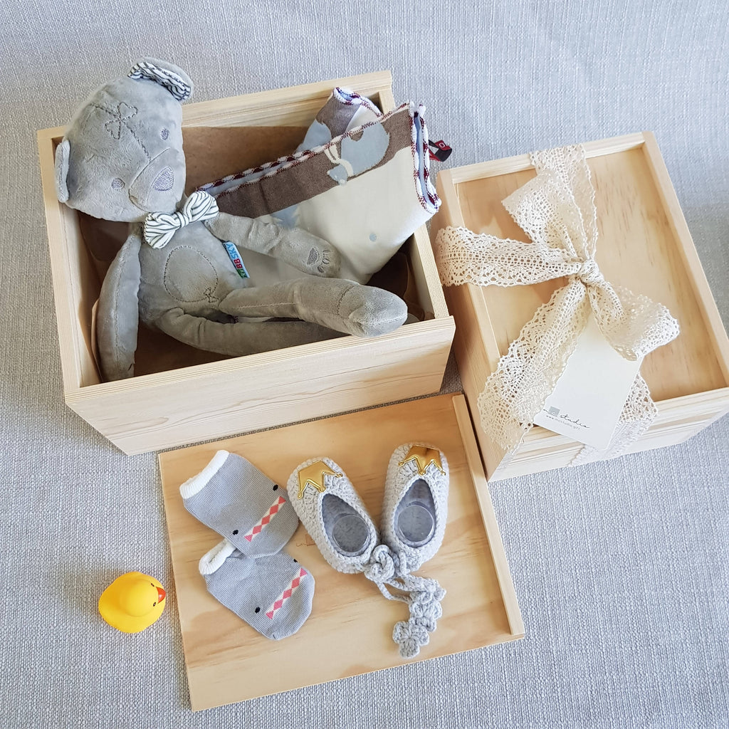 New Born Baby Gift Box 05 (Klang Valley Delivery)