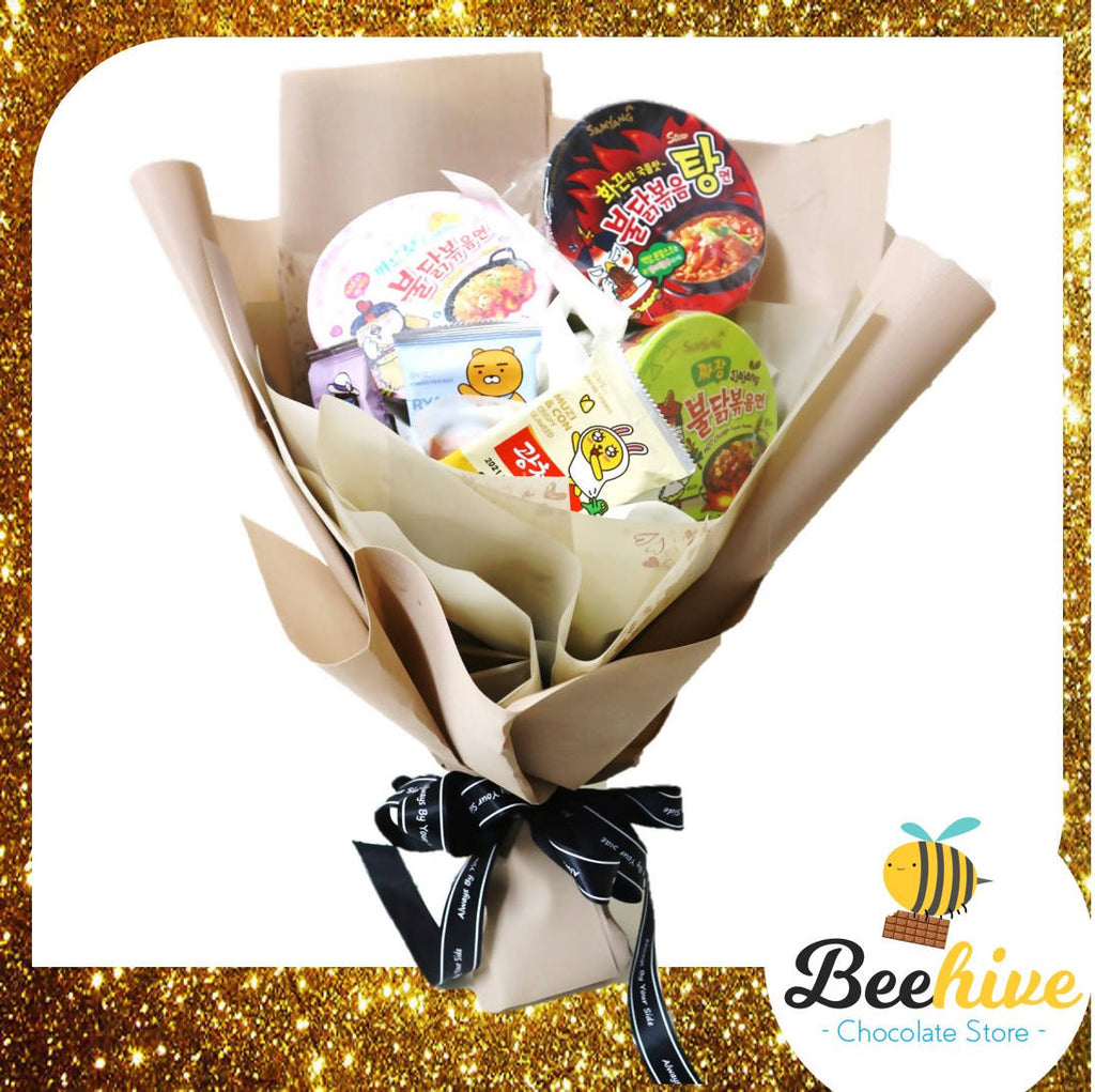 Beehive Chocolate Samyang Korean Instant Noodles with Seaweed Bouquet Gift Set | (West Malaysia Delivery Only)