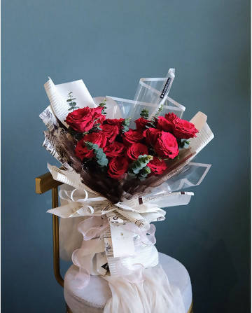 Ignite Red Roses Bouquet (Penang Delivery Only)