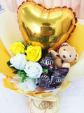 (Self Pick-up Only at Sg. Besi, KL on 14 Feb) Yellow & White Soap Rose with Balloon (Valentine's Day 2020)