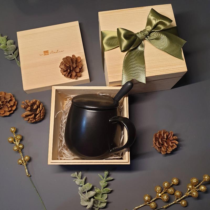 Black Mug Gift Set (Nationwide Delivery)