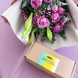 Trio Soy Candles + Premium Flower Bouquet |Luxe Gift (Klang Valley Delivery)