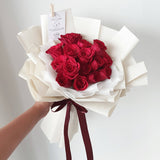 V Carina (Red Roses Bouquet)