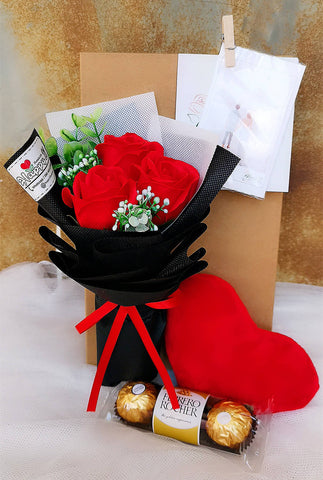 3 Stalks Soap Roses Mini Love Cushion With Ferrero Rocher 3pcs